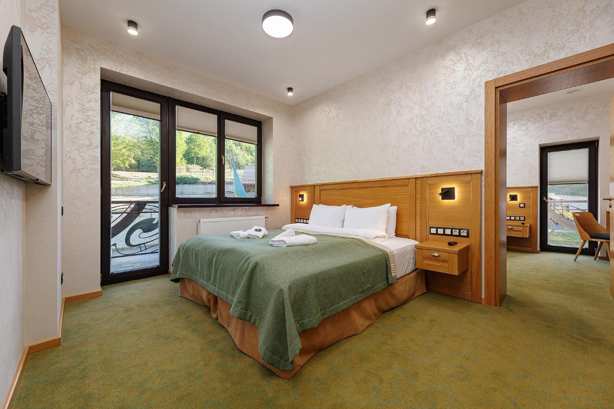 Molfar Resort Hotel & Spa Карпати Shayan Exterior foto